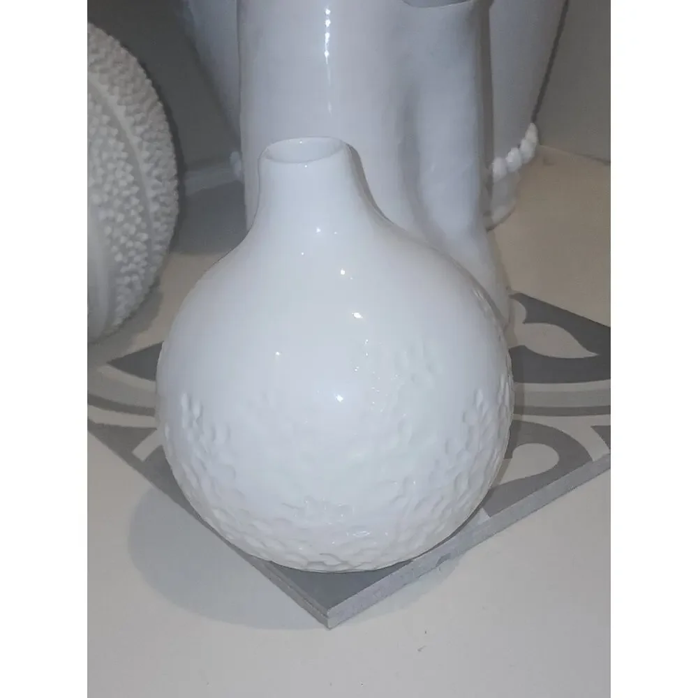 Crate and Barrel Lucy White Bud Vase 5.5